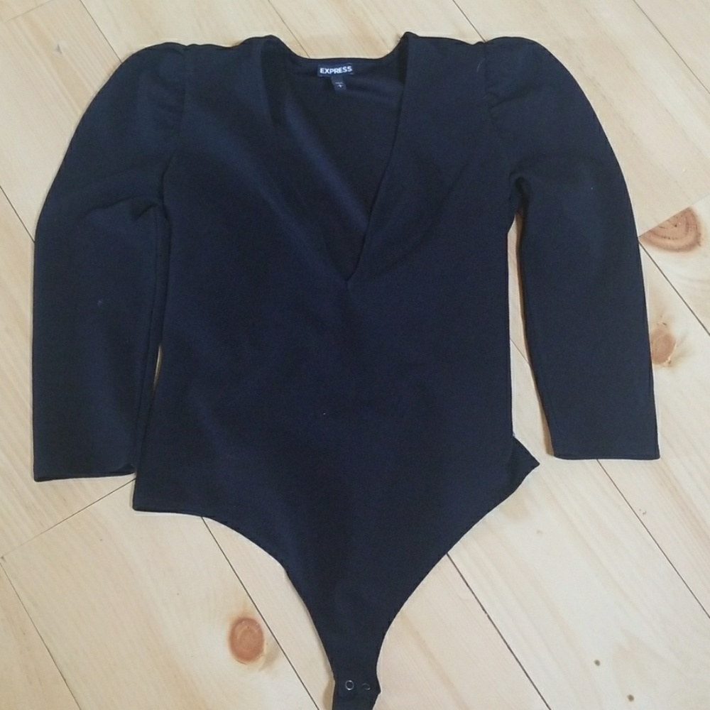 Express black bodysuit deep plung v neck